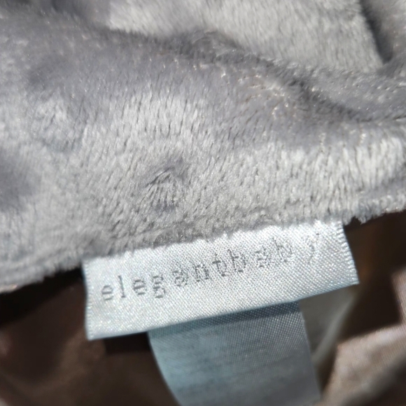 elegantbaby Giraffe Lovey Minky Plush Gray/White Gray Satin Lining  12” x 12” - Picture 5 of 5